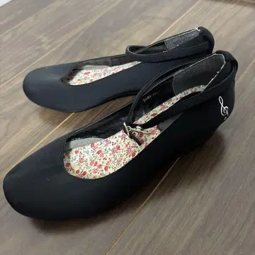 리틀 피아니스트 피아노 연주용 신발 23.5cm 음표 자수