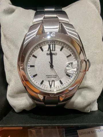 SEIKO 세이코 퍼페추얼 캘린더 8F32-0010