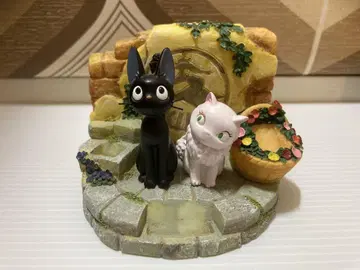 마녀 배달부 키키 지지 & 릴리 만년 달력 받침대만