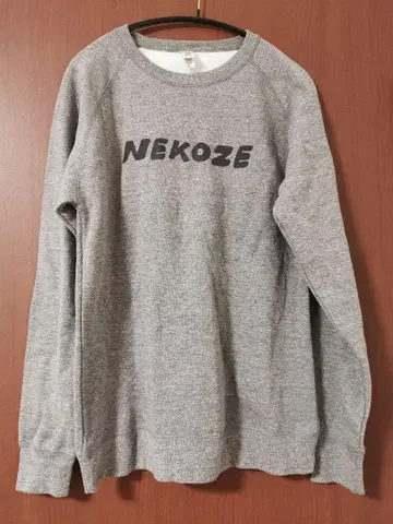 NEKOZE 맨투맨 M 사이즈