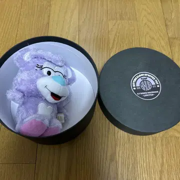 코다 쿠미 굿즈 봉제 인형 박스 포함
