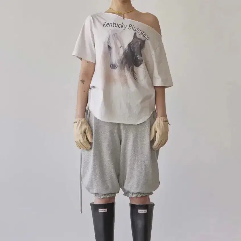 トップス SCULPTOR Sheriff Cut Out Tee Dirty White Sheriff Cut Out Tee Dirty White – Sculptor
