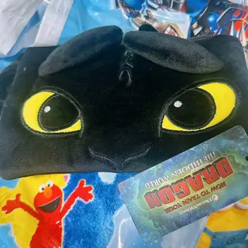 USS 유니버설 스튜디오 싱가포르 한정 히컵과 드래곤 파우치 택 포함