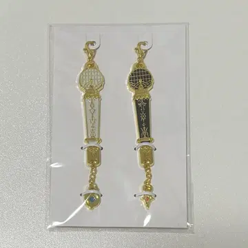 니지산지 ChroNoiR 쿠즈하 카나에 마이크 키체인 특전