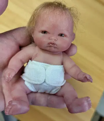 해외 작가님 커스텀 베렝게르 5인치 리본돌