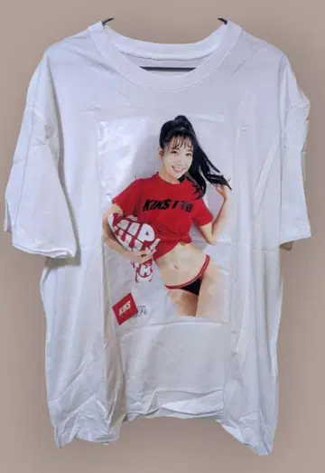 걸 그래픽 T셔츠