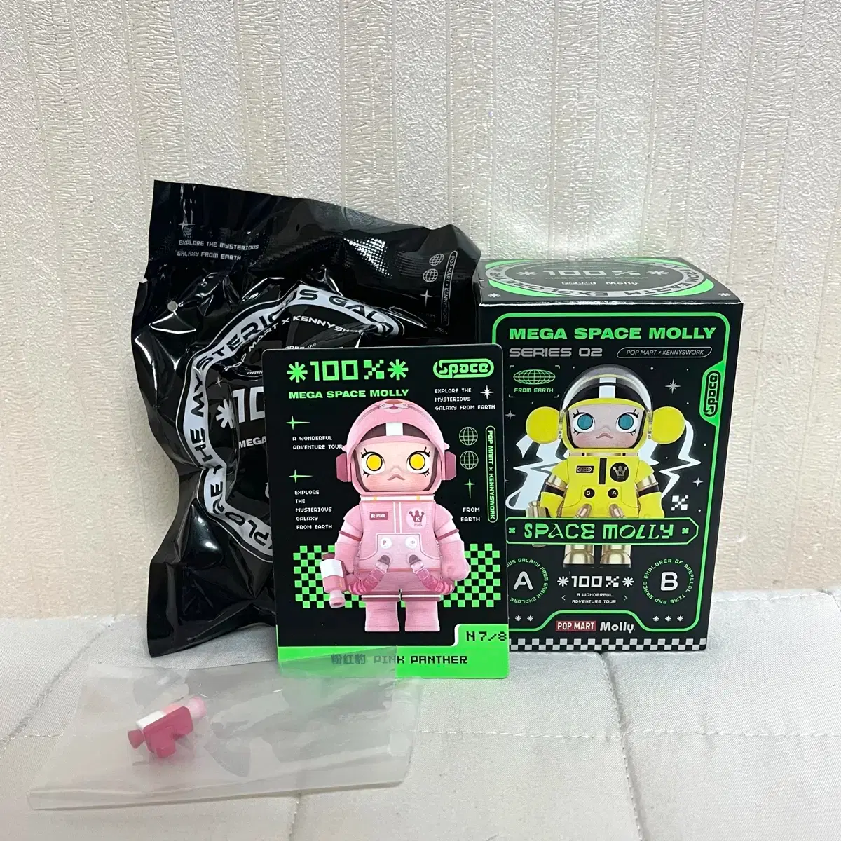 MEGASPACE MOLLY 100% シリーズ4 シークレット