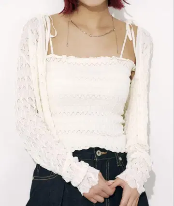 SLY V넥 SHIRRING KNIT 가디건 아이보리
