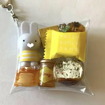 [가챠  파우치]