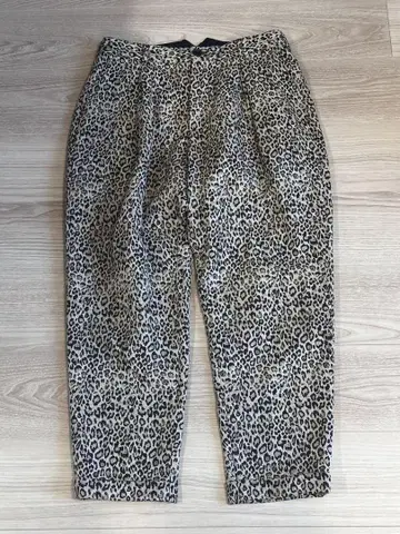 Carlyle Pant CP Leopard Jacquard