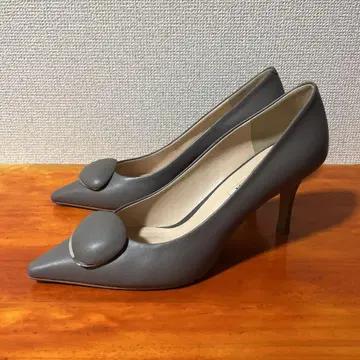 새상품급 다이애나 그레이 펌프스 스틸레토 25cm