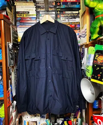 BROCHURE FLAG SHIRTS