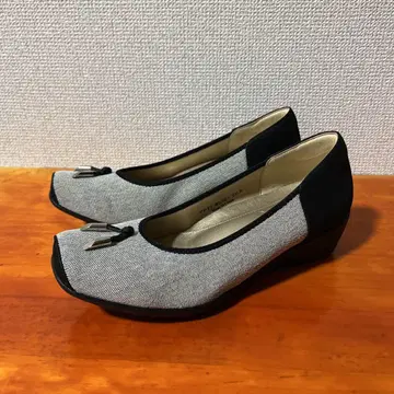 1회 착용 핏핏 22cm 펌프스