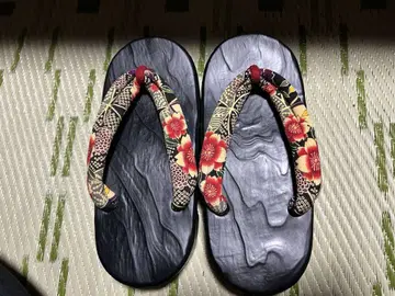 전통적인 블랙 & 빨간색 꽃무늬 일본 나막신, 일본제