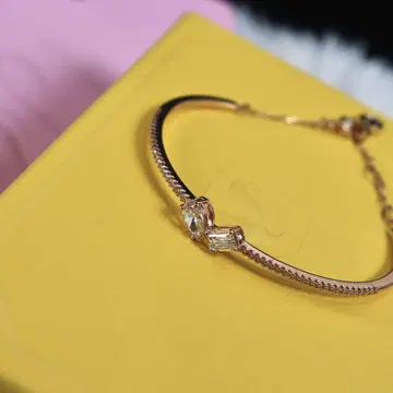 스와로브스키 팔찌 SWAROVSKI 신상