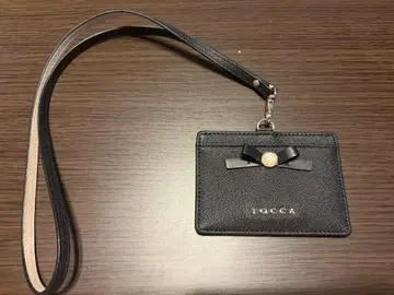 TOCCA 토카 ID 카드 케이스 블랙 컬러 핑크색 넥스트랩