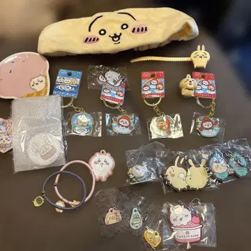 치이카와 레어 세트 매지컬 고기만두 산리오 콜라보 캐릭터 굿즈 세트