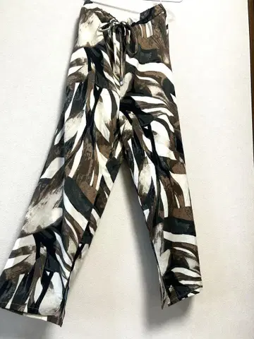 패턴 팬츠 차오패닉