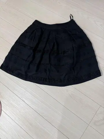 네이비 플레어 스커트 라메 믹스
