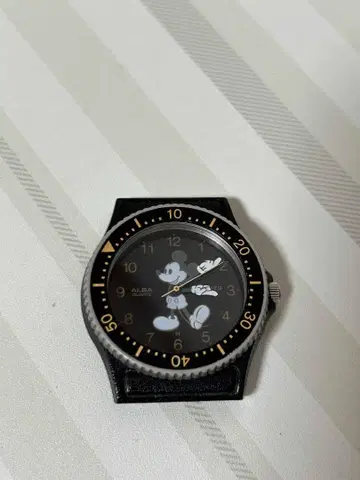 [ 작동품 ] SEIKO ALBA Y481-017A 미키마우스 손목시계
