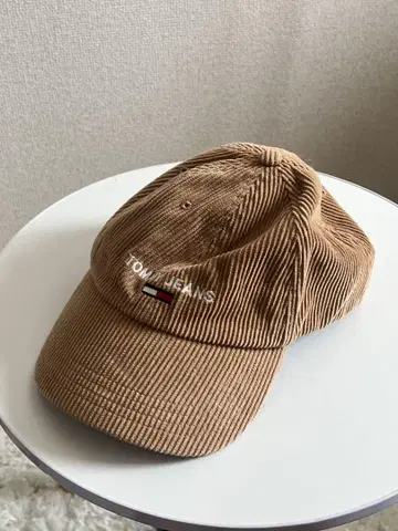 TOMMY JEANS 코듀로이 캡 베이지