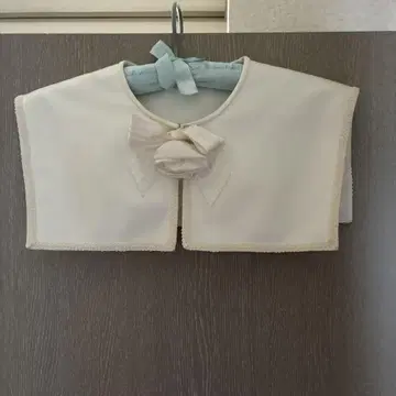 리본 아이보리 탈부착 카라