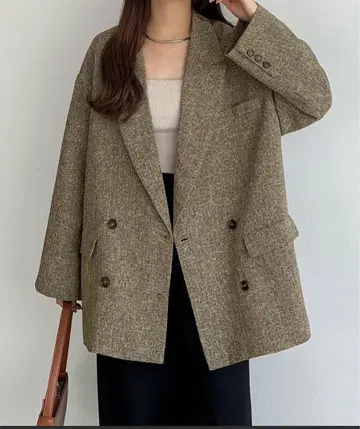 올리브 그린 더블 브레스트 자켓