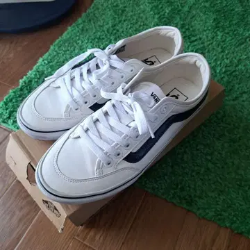 VANS 스니커즈 25.5cm