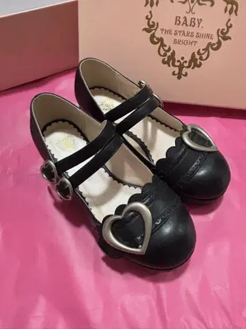 BABY 하트 버클 슈즈 블랙 s사이즈