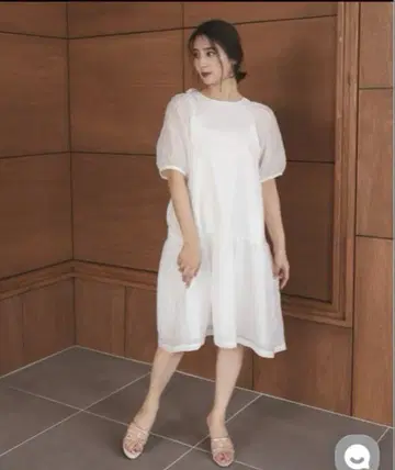 [새상품급] 완판템 Donoban 시어 자카드 원피스