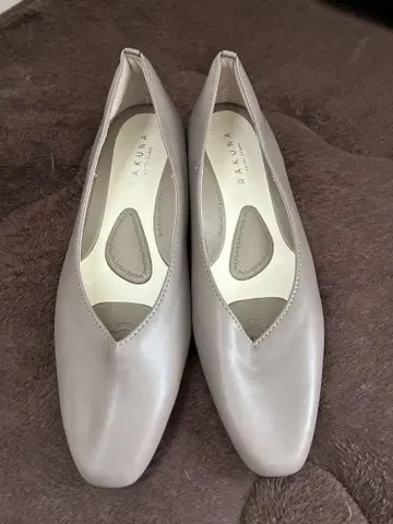 RAKUNA  펌프스 22.5cm