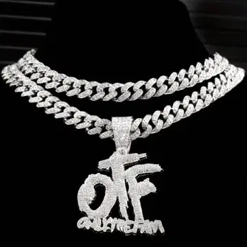 킹봉 착용 OTF 로고 펜던트 블링블링 목걸이 us.uk drip