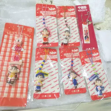 페코짱*후지야*축하 마스코트 스트랩*스윙*네츠케*미개봉