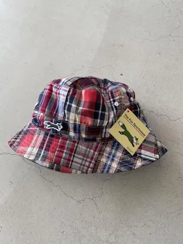 THE FOX 2WAY PATCHWORK BUCKET HAT