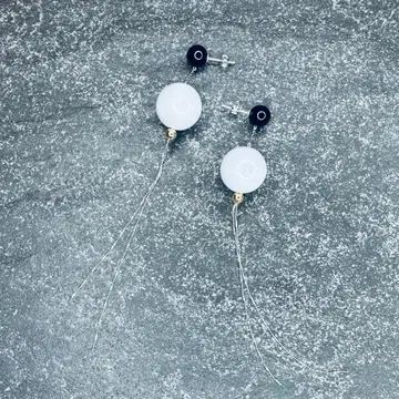[ 204 ] 메탈릭 화이트 펄 빅볼 16mm 비쥬 체인 귀걸이