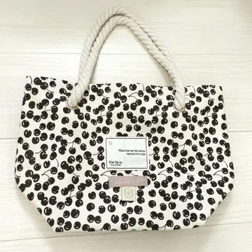 herlipto Cherry Tote Bag