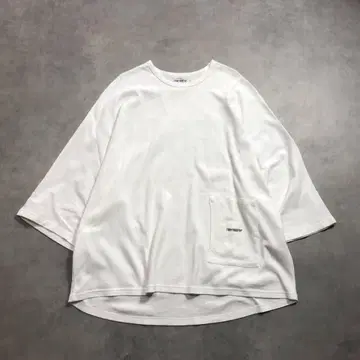 GQ3228 TIGHTBOOTH : BIG LOGO 7 SLEEVE
