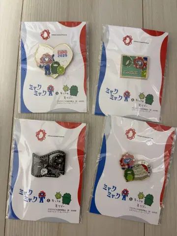 미야쿠미야쿠 & 모리조 키키로 콜라보 핀 배지 4개 세트