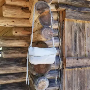 가죽 숄더백 라이트 그레이