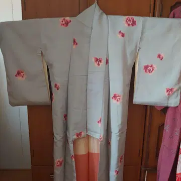 그레이 꽃무늬 코몬 기모노