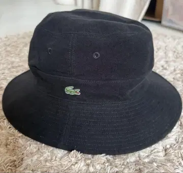 라코스테 버킷햇