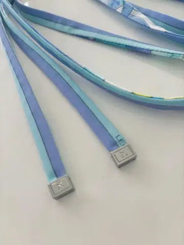 LEONARD 블루 계열 가는 벨트