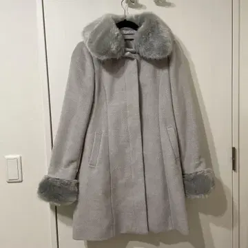 della luce 퍼 코트 데랄루체