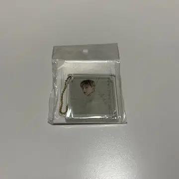 SEVENTEEN 준 아크릴 키링