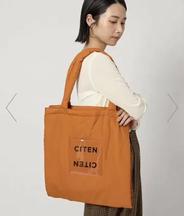 [ CITEN ] 패딩 클리어 로고 토트백