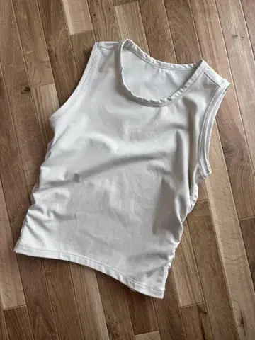 Lululemon 룰루레몬 화이트 탱크탑 XS