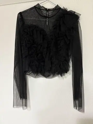 COCODEAL 프릴 블랙 긴팔 상의