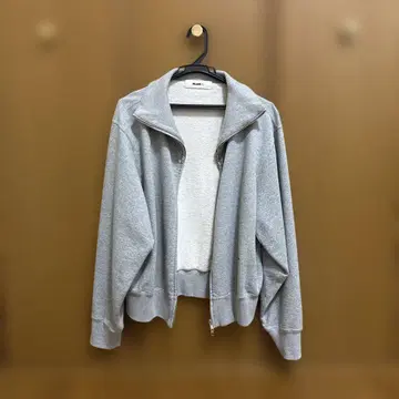 이에나 BLACK 집업 맨투맨