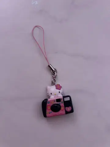 코갸루 키티 인스턴트 카메라 스트랩