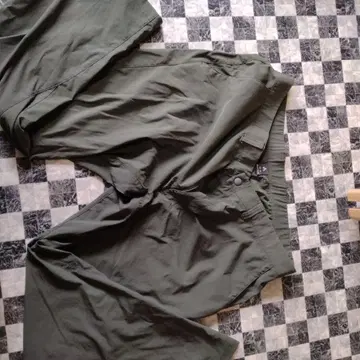 mont-bell 짙은 녹색 바지 XL 사이즈